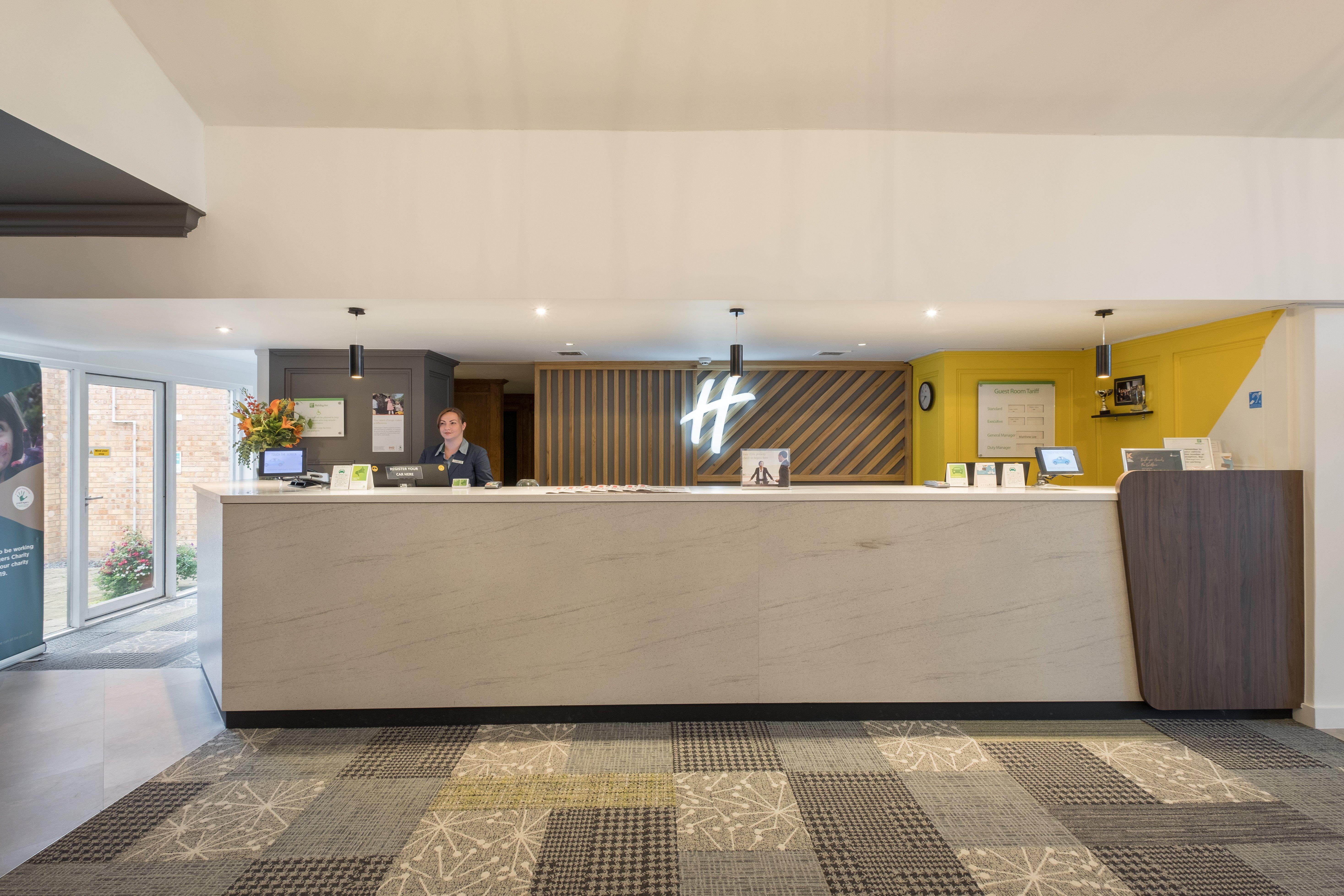 Holiday Inn Swindon By Ihg Εξωτερικό φωτογραφία