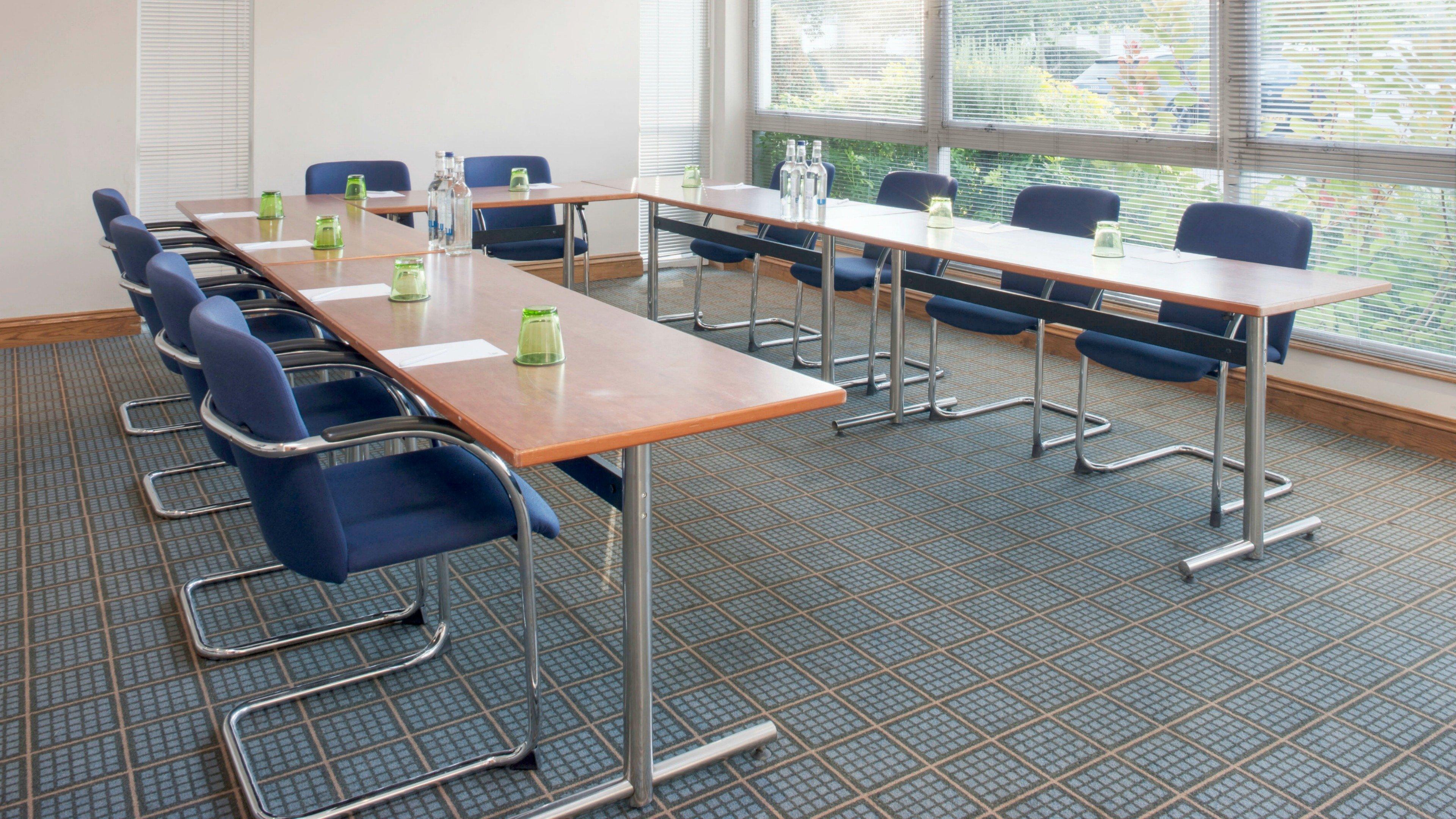 Holiday Inn Swindon By Ihg Εξωτερικό φωτογραφία
