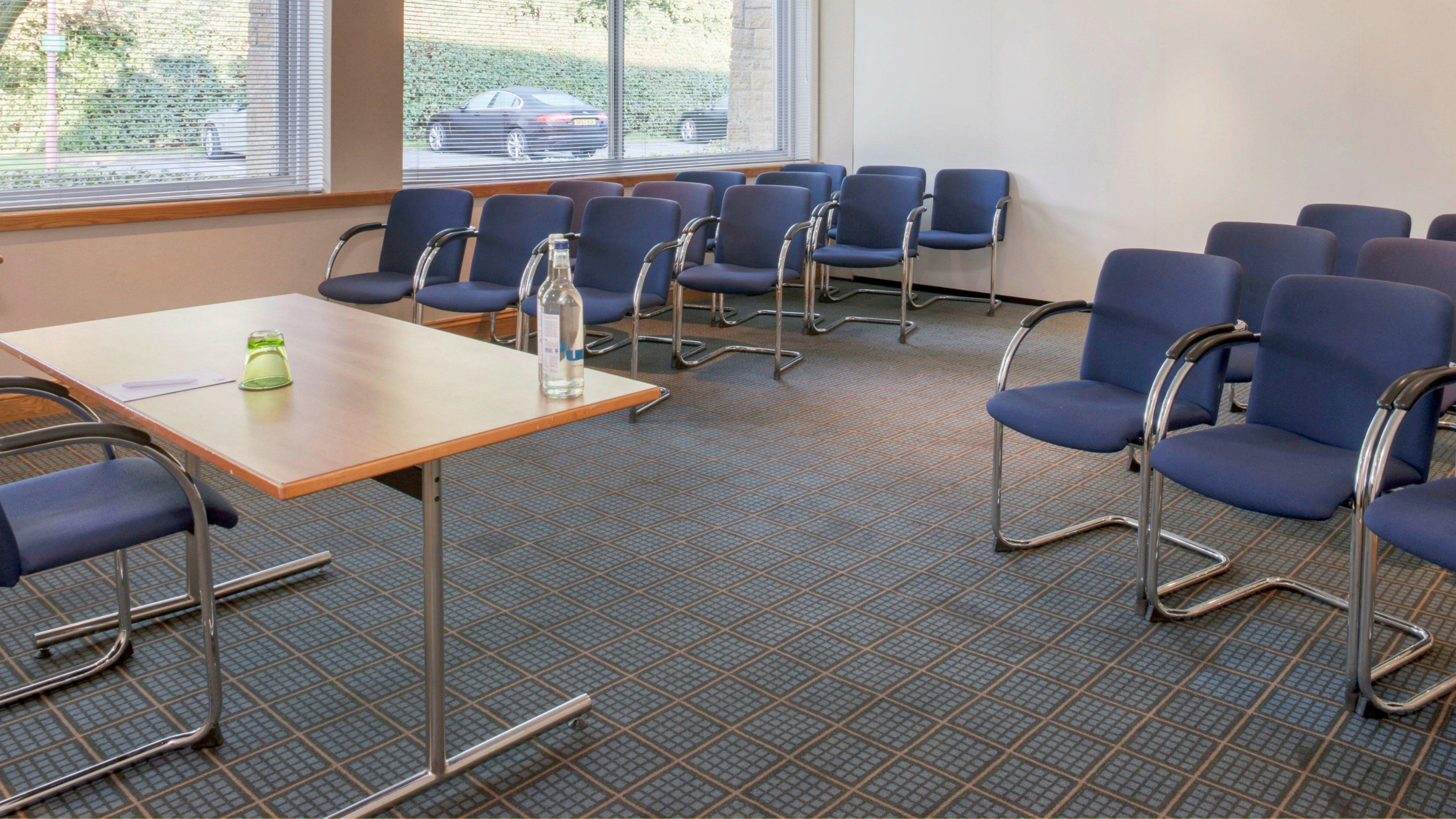 Holiday Inn Swindon By Ihg Εξωτερικό φωτογραφία