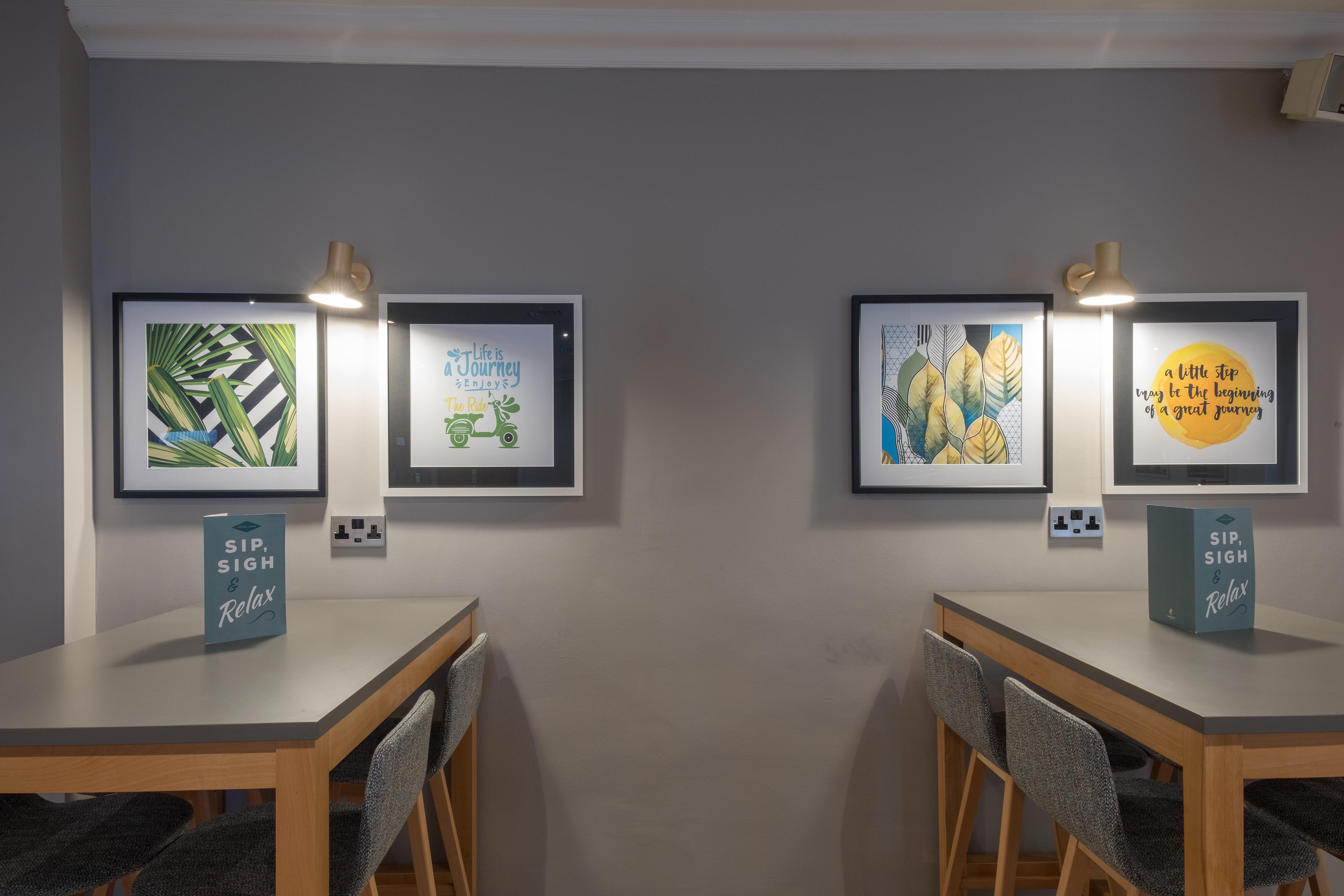 Holiday Inn Swindon By Ihg Εξωτερικό φωτογραφία