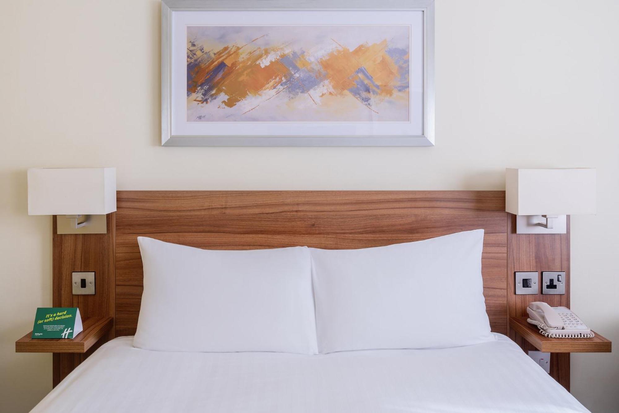 Holiday Inn Swindon By Ihg Εξωτερικό φωτογραφία