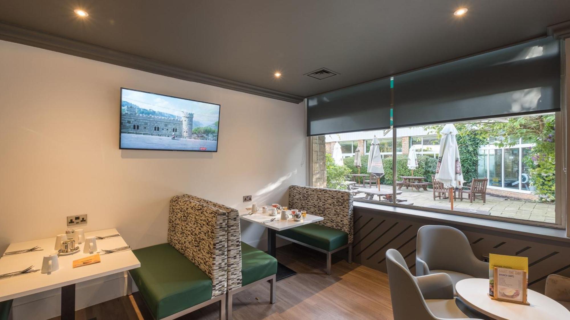 Holiday Inn Swindon By Ihg Εξωτερικό φωτογραφία