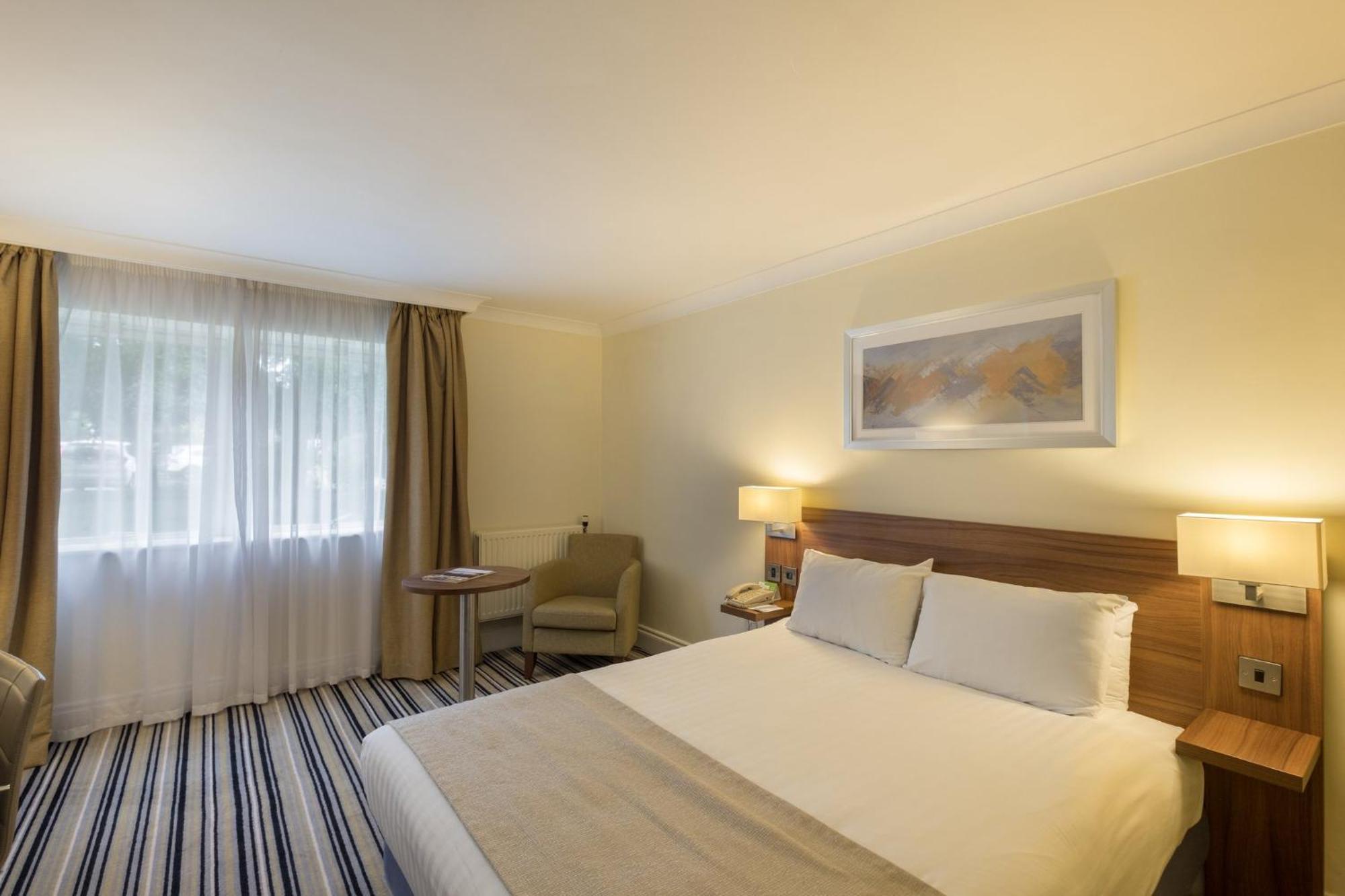 Holiday Inn Swindon By Ihg Εξωτερικό φωτογραφία